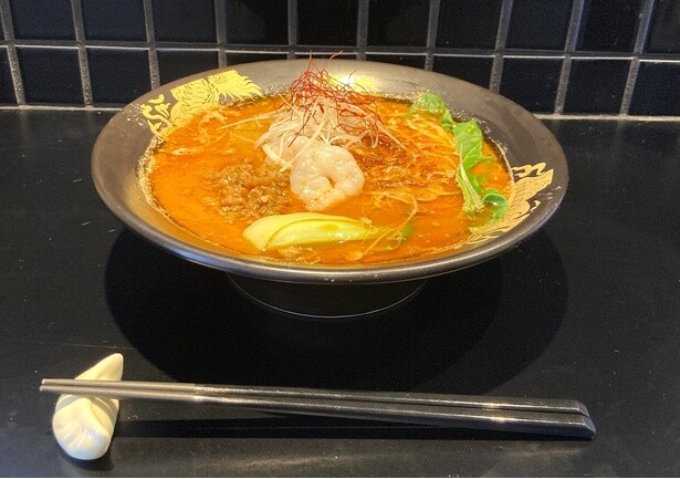 「老李(ラオリー)和山椒担々麺」(1600円)