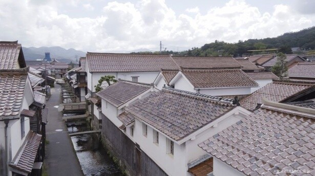 倉吉白壁土蔵群には江戸・明治期の建造物が多い