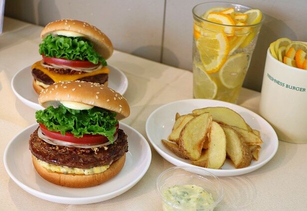 2025年6月4日に登場したフレッシュネスバーガーの新作メニュー