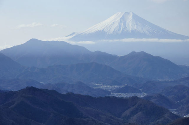 百蔵山から見た富士山の画像