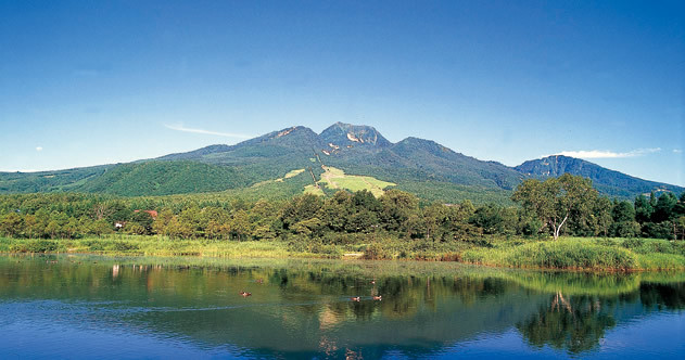 妙高山全景