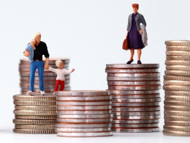 夫より「経済力が高い妻」が損する可能性も!? 熟年離婚する前に“お金”目線で損得をジャッジ