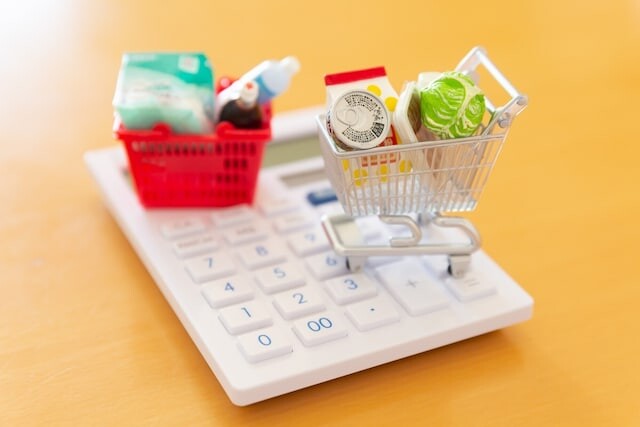 年間10万円の食費節約が期待できる？物価高に負けない「お得な株主優待」5選