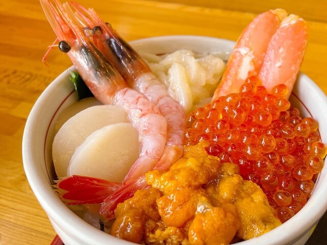 「夫との旅行はムリ！」“店構えでおいしいか分かる”と言い張る夫と2時間歩いた後の悲劇