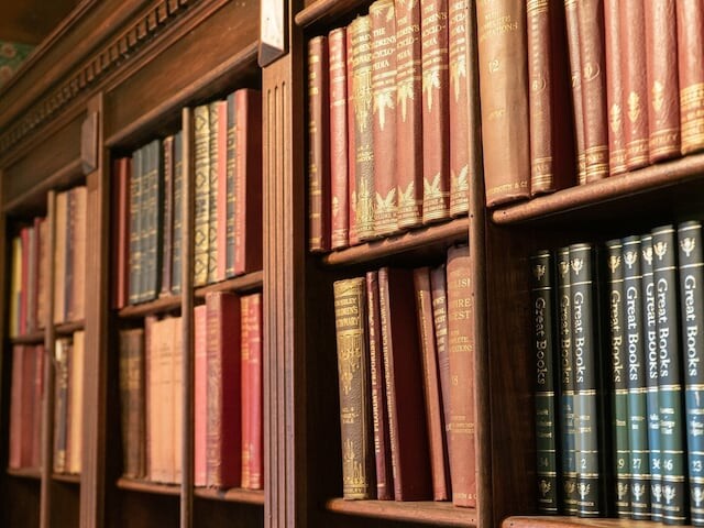 一生涯もらえる公的年金の「ありがたみ」って？19世紀に英国女流作家ジェイン・オースティンが描いたこと