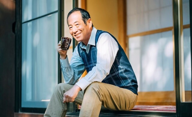 月の年金約15万5000円「ぜいたくさえしなければ満足な生活はできる」70歳男性の暮らし方