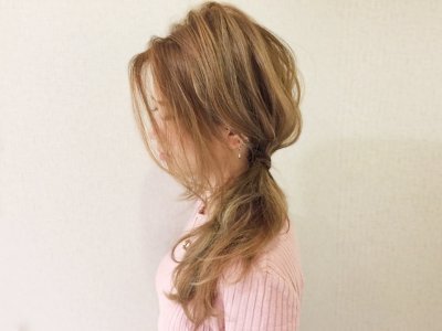 ササッと短時間でまとめてるのに可愛すぎ！ズボラ女子向け今どきサイドヘアアレンジ