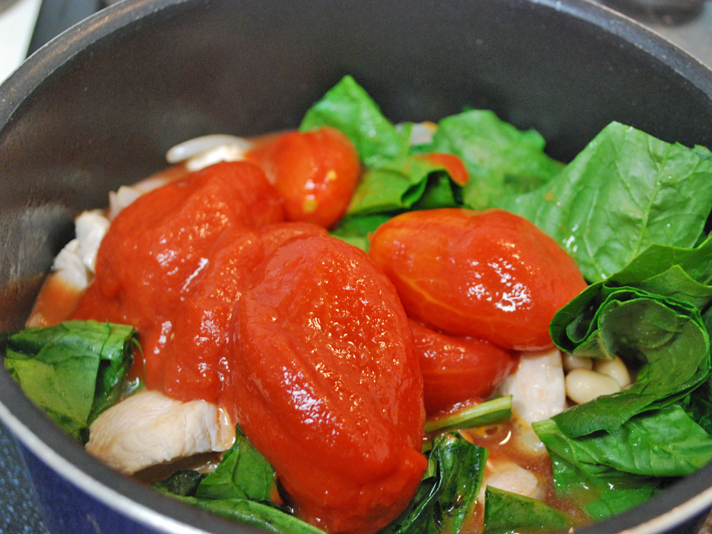 鶏肉と大豆のトマト煮のレシピ