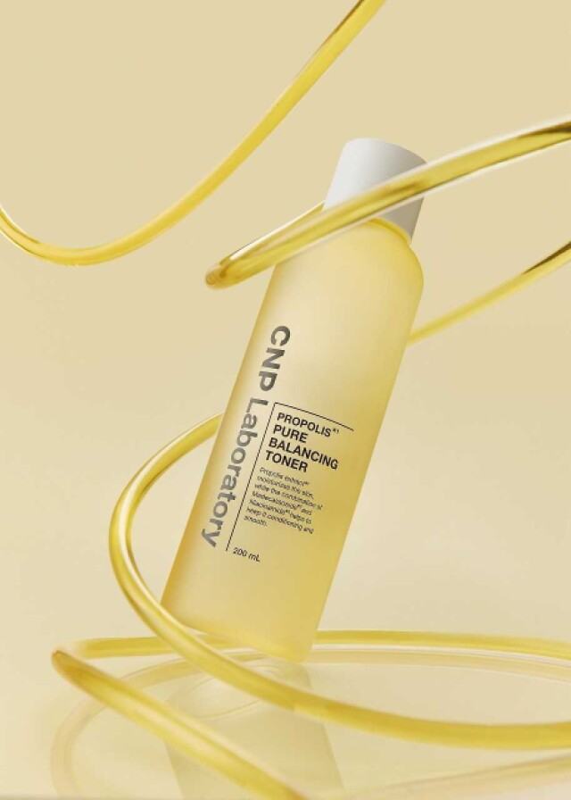 「CNP プロP」から初のボトルタイプ化粧水『CNP プロP トナー』発売