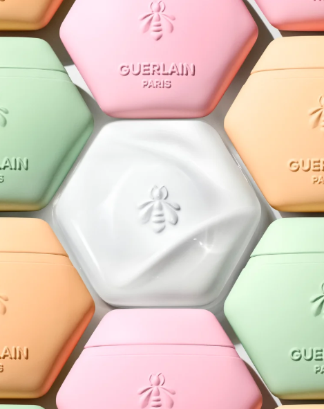 「ゲラン」を象徴するフレグランス〈アクア アレゴリア〉にハンドクリーム新登場