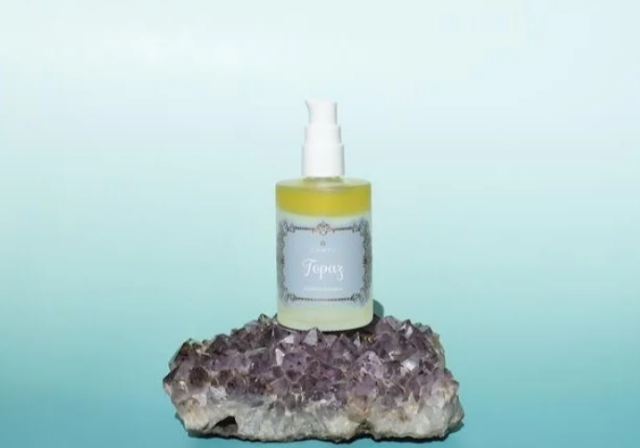 「CAMYU」待望の化粧水！年齢肌を集中ケアする水分×オイルの二層式トナー誕生
