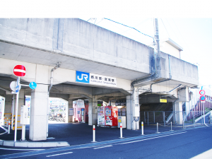 ん？駅名が２つ繋がっているけど？！なぜ？？
