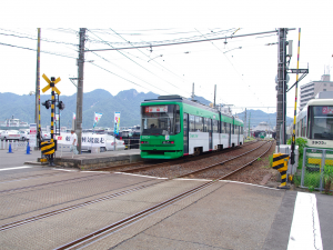臨時駅だけど・・・結構容易に降りれますっ！！