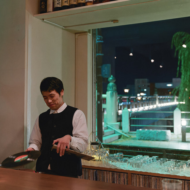 山下達郎のライブ帰りに立ち寄ったレコードバー。かけてくれたのはあの有名曲ではなく……