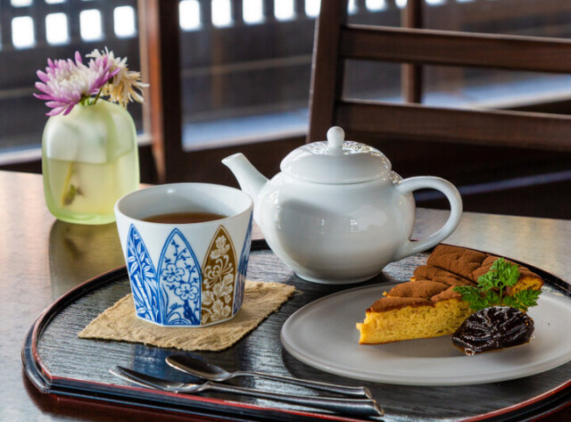 神戸・有馬温泉のカフェ＆ガラスギャラリー「茶房 堂加亭」で、ポルトガルスイーツを
