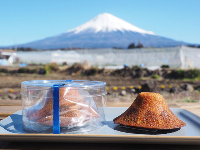 富士山の絶景と心ときめくスイーツのコラボレーション♪ 贅沢な時間が流れる「モンサンフジ」