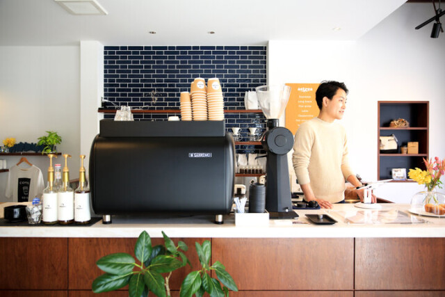 気軽にオーストラリア仕込みのコーヒーを。京都・松原通にあるスペシャリティーコーヒースタンド「astrea coffee kyoto」