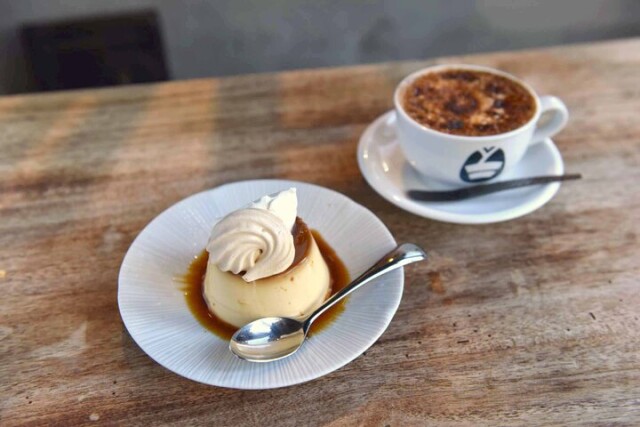 エスプレッソが香るラテと手作りスイーツでほっこり♪　浅草の路地裏カフェ「スケマサコーヒー」