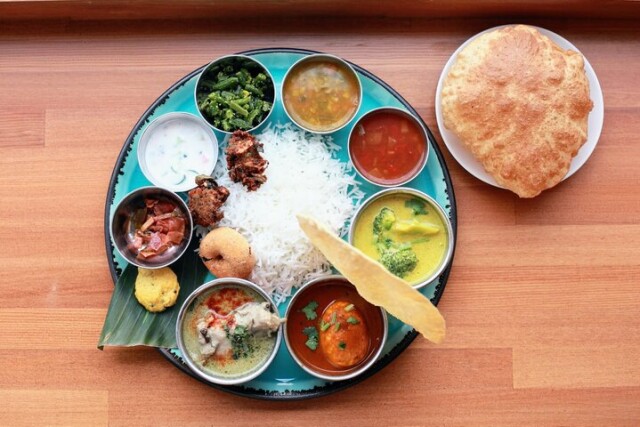 次なるブームの予感!?南インド発の小皿料理いっぱいプレート・ミールスを体験／「マドライキッチン」