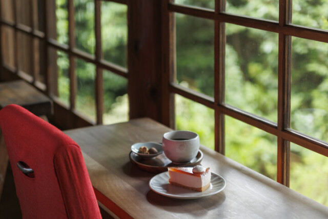 京都・吉田山の森にたたずむ隠れ家カフェ「茂庵」を訪ねて、プチトリップ気分♪