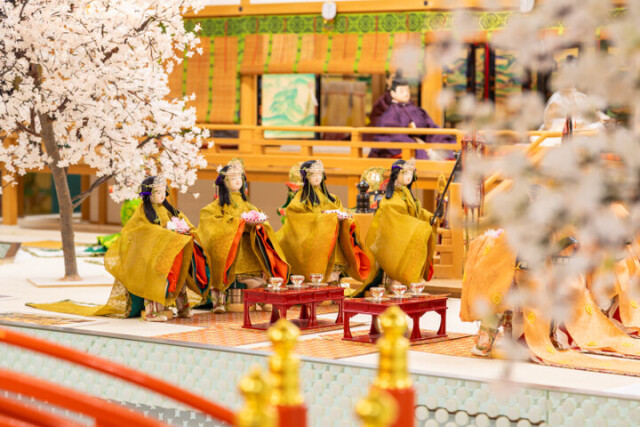 きらびやかな源氏物語の世界が広がる、京都・西本願寺前の「風俗博物館」