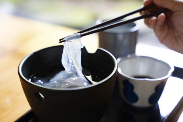 金沢の老舗料亭が手掛けた甘味処「つぼみ」で涼やかな小昼を。