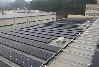 新出光とソーラーフロンティア、太陽光発電システムの初期費用ゼロ設置モデルで協働