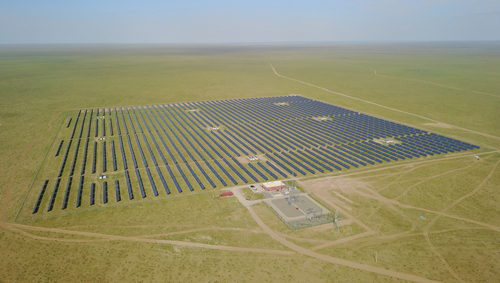 シャープ、モンゴル国ザミンウード市に太陽光発電所を建設