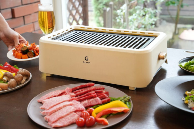煙を気にせず焼肉できるぞ！ クラファンで約5000万集めた「GLAMP. 超少煙グリル」