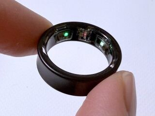 サムスン「Galaxy Ring」を3週間試用。Apple Watchと比べてどう？