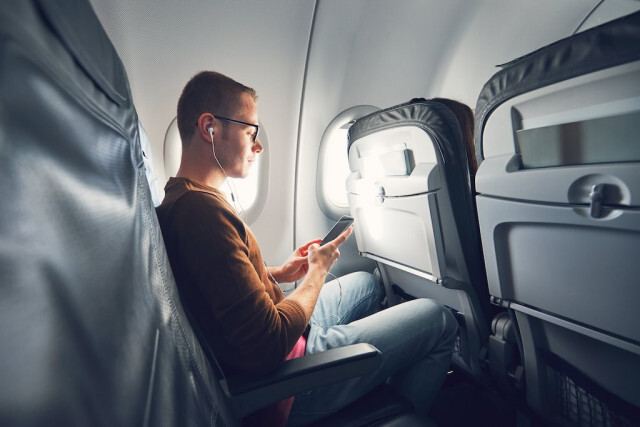 ぶっちぎりの機内Wi-Fi速度！ 米航空会社がスターリンクに乗り換えるわけ
