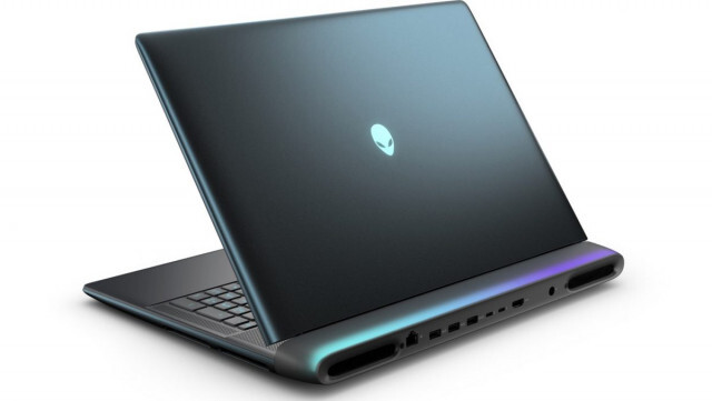 デル、「最もパワフル」と自信のゲーミングノートPCがAlienwareから