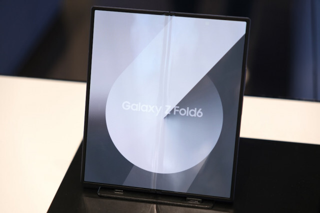 次期「Galaxy Z Fold7」の画像が流出！ 現行モデルとの違いを探せ