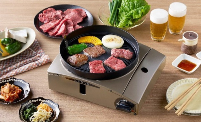 おうち焼肉に最適！ 煙と油はねをダブルで抑える「カセットフー “マルチカットグリル”」