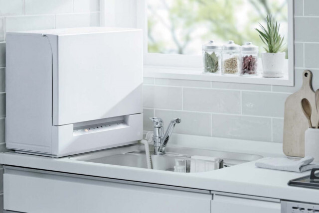 日本の住宅事情にマッチした「分岐水洗式」食洗機の最新3機種の実力チェック