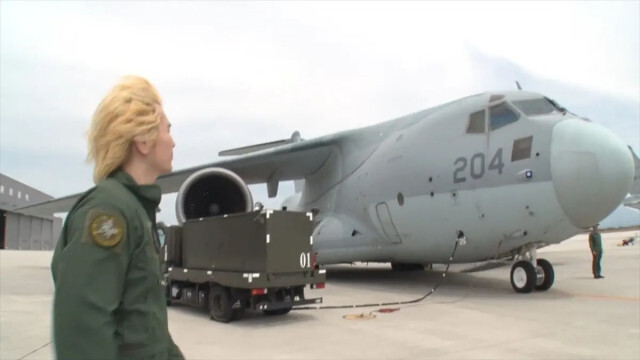 カズレーザーが航空自衛隊・美保基地に潜入！最新輸送機C-2に搭乗＆物資投下訓練に密着『沸騰ワード10』