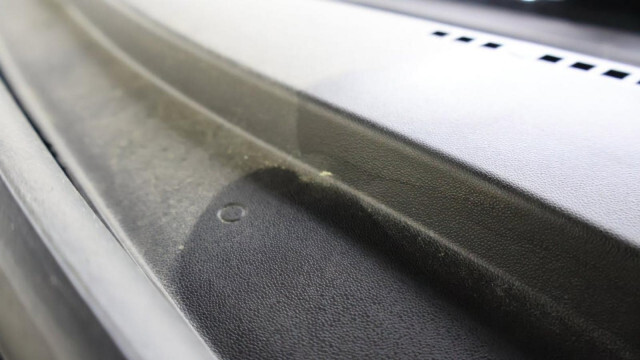 白ボケた未塗装樹脂をキリッと復活！ 大容量でコスパ良しのコーティング剤「LADAS Resin Coat」