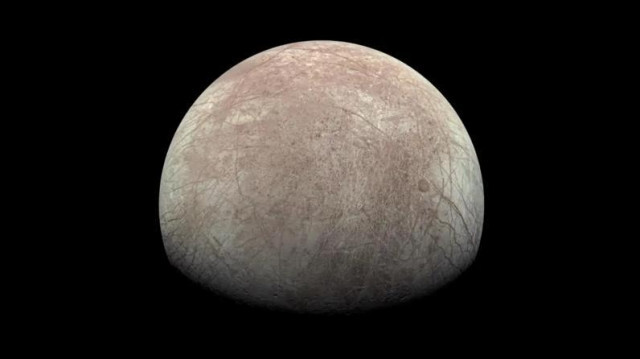 木星の衛星エウロパ、100万人が呼吸できる酸素を生成していると判明