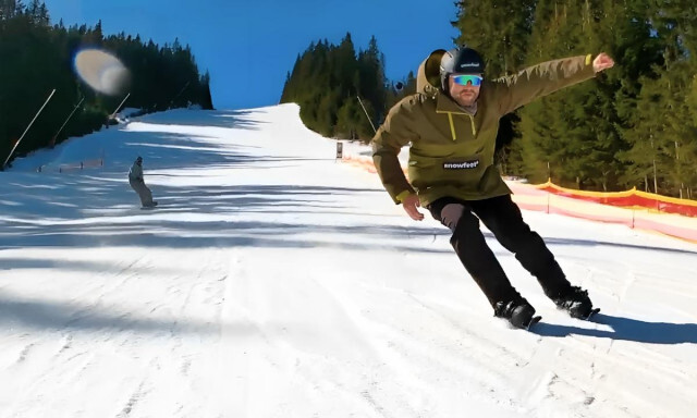 リフトの乗り降りも楽々！バックパックに収まるコンパクトなスキースケート「Snowfeet Pro」