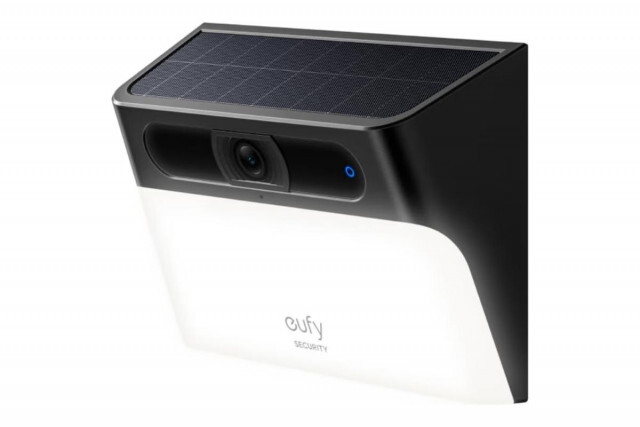 Anker新作の防犯カメラがほぼ4,000円OFF！ 太陽充電できて配線もごちゃらないんです #Amazonプライムデー