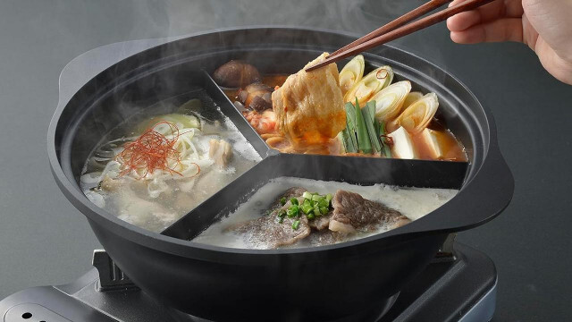 3つの味を楽しめる「三食鍋」。オール熱源対応だし夢が広がるね