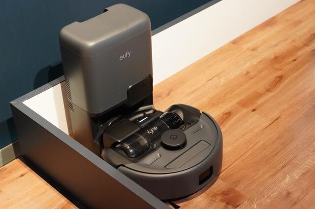進化しすぎ。つい欲しくなる技ありロボット掃除機