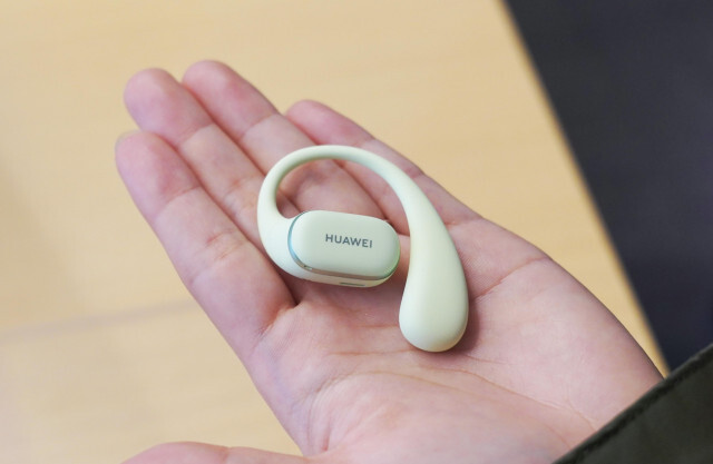 装着を忘れるレベル。「HUAWEI FreeArc」はオープンイヤーの新定番だ