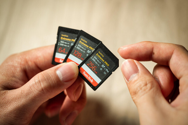 「強いSDカード」教えます。白熱するSDカードデュエルの勝負の結果とは…