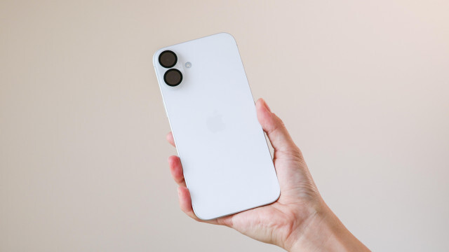 iPhone 16 Plus、ちょっと高くても大満足。次も「Plus」を選ぶと決めたワケ