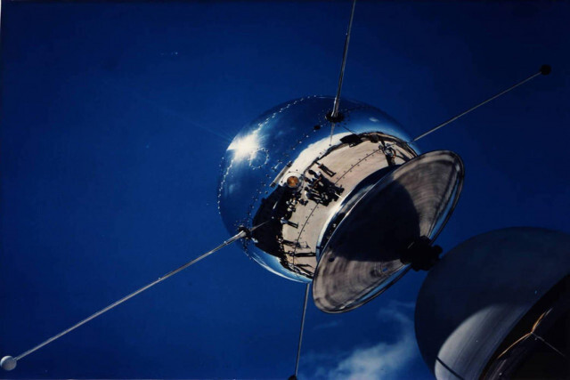 宇宙空間に現存する「最古の人工衛星」。なんとか地球に持ち帰れない？