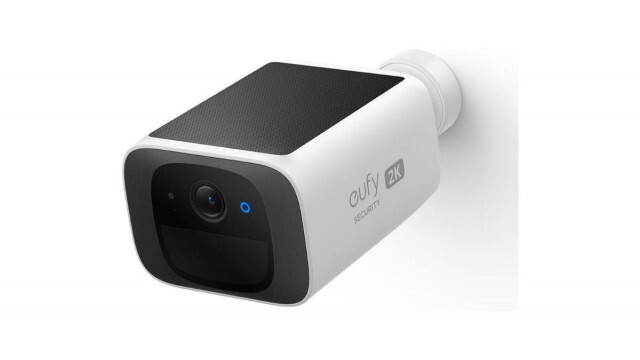 雨に強く、ソーラー充電で電気代0円。Ankerの新作防犯カメラが1万円切り【本日のお得情報】