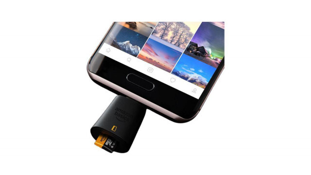 Amazonベーシックのカードリーダー、スマホに直挿しでデータ高速転送の優れモノ【本日のお得情報】