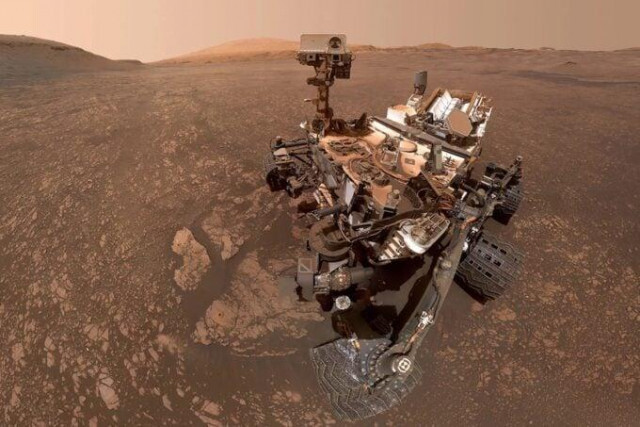 がんばるキュリオシティ。火星が暖かく、水も流れていたかもしれない証拠を発見