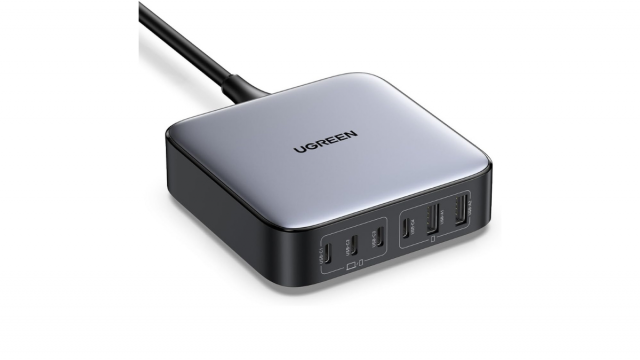 UGREENの“6ポート最終形態”でPCもスマホも爆速充電。驚異の63％OFF中 #Amazonセール